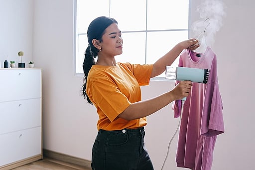 10 Best Clothing Steamers in 2024 | Outlook Reviewed 