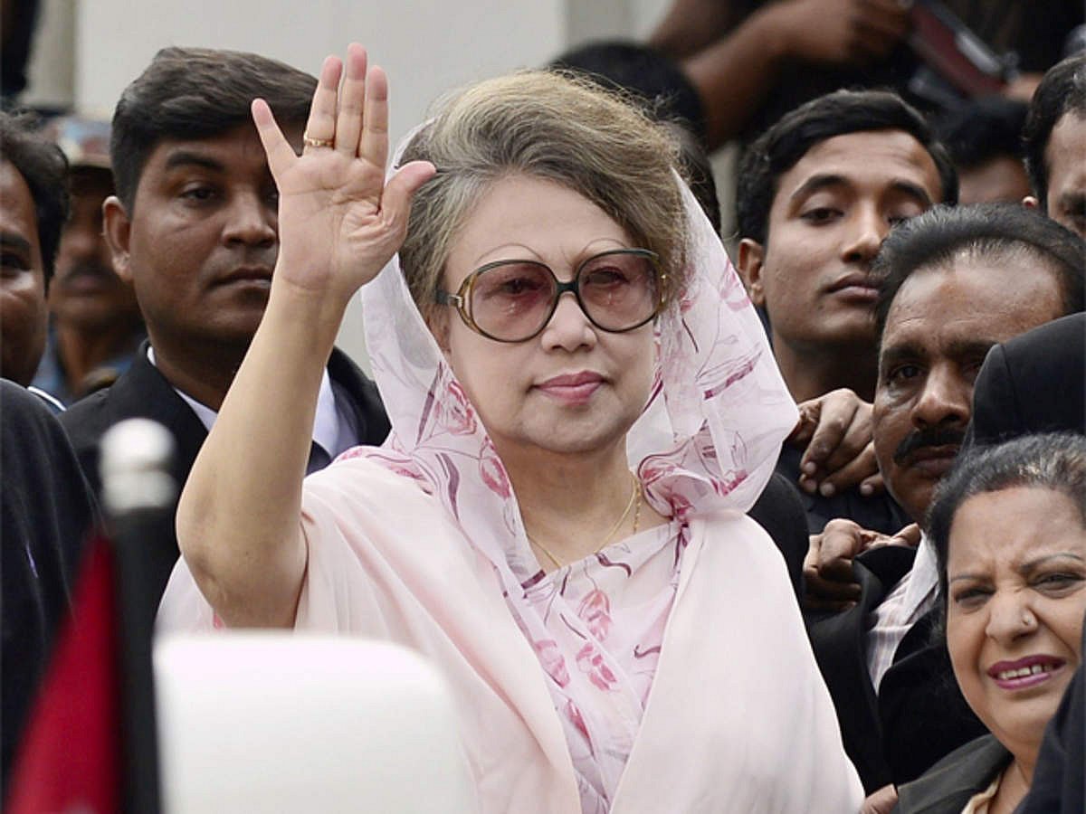 X/@zarrar_11PK : Former Bangladesh PM and BNP chief Khaleda Zia | 