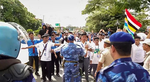 PTI :
The body was retrieved and has been kept at the district morgue. Churachandpur police station has registered a suo motu FIR and efforts are underway to identify and arrest those involved.