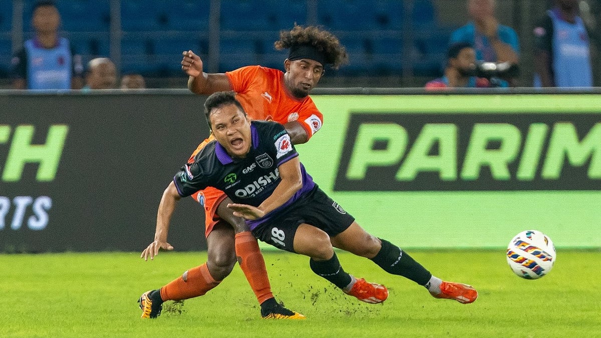 Photo: ISL : Jerry Lalrinzuala (Odisha FC), Leon Augustine (Punjab FC) in ISL 2024-25.