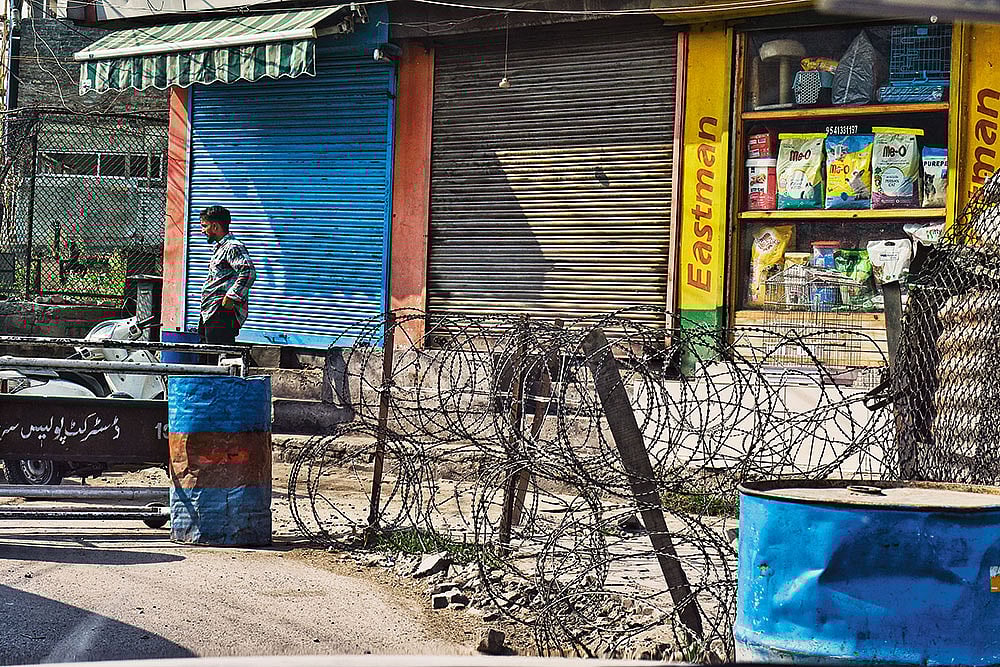 Kashmirs Graffiti From The Past | Photo Story