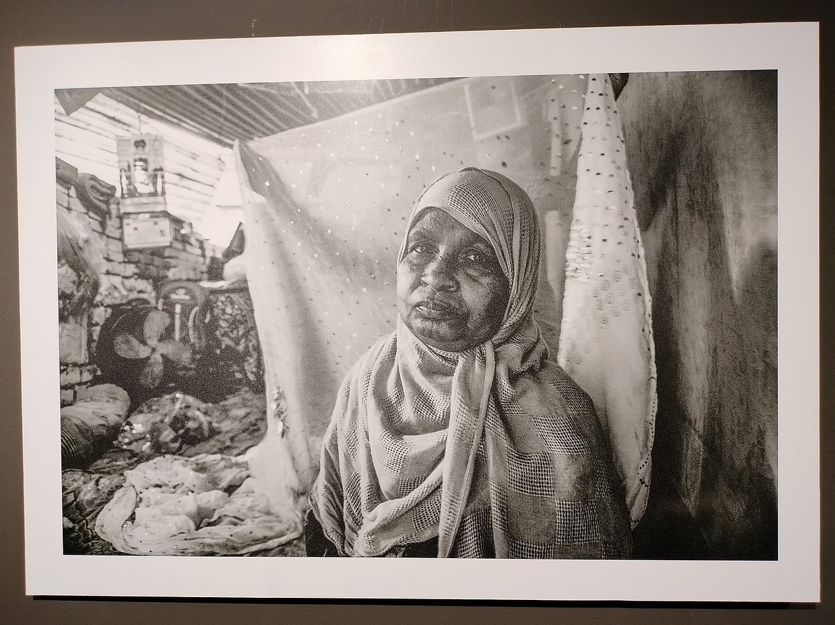 Apeksha Priyadarshini : Picture from Fatima Juneds photo exhibition Taaron Ke Darmeyan