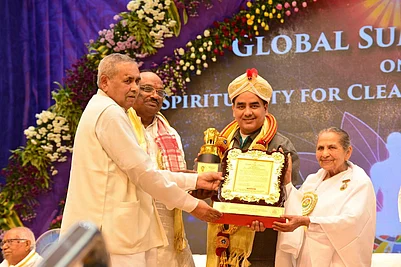 CMD Upendrra Rai Honored with the Nation Chetna Award