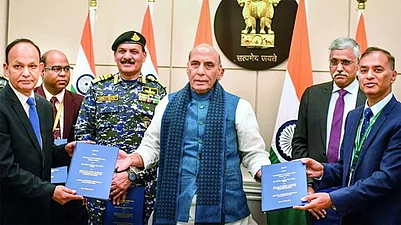 DefConnect 4.0: Rajnath Singh Inaugurates Defence Innovation Event