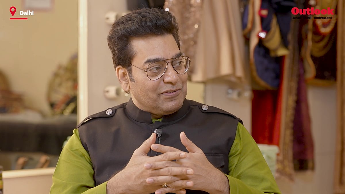 Outlooks Apeksha Priyadarshini spoke to actor-turned-author Ashutosh Rana