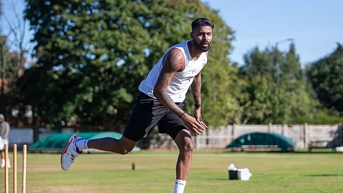 X | Hardik Pandya : File photo of Baroda and India cricketer Hardik Pandya during a practice session.