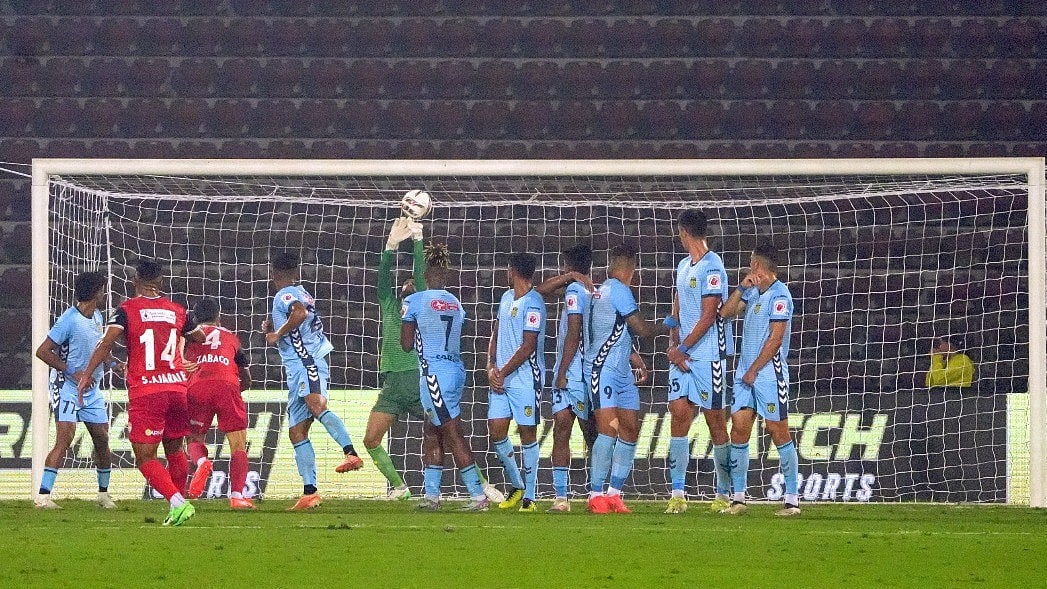 Photo: ISL : NorthEast United FC vs Hyderabad FC, ISL 2024-25 match.