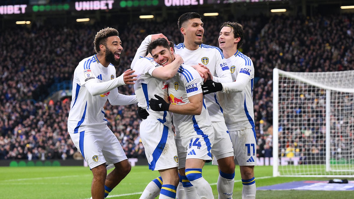 Leeds United beat Cardiff City 7-0
