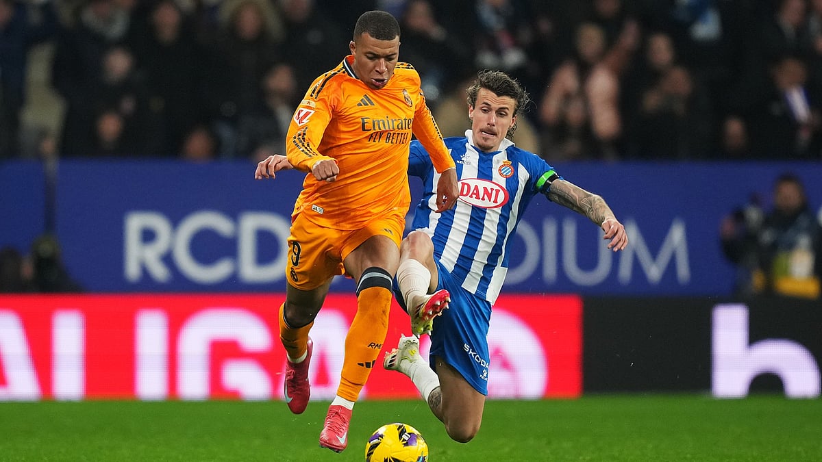 Carlos Romero escaped a red card for a lunge on Kylian Mbappe