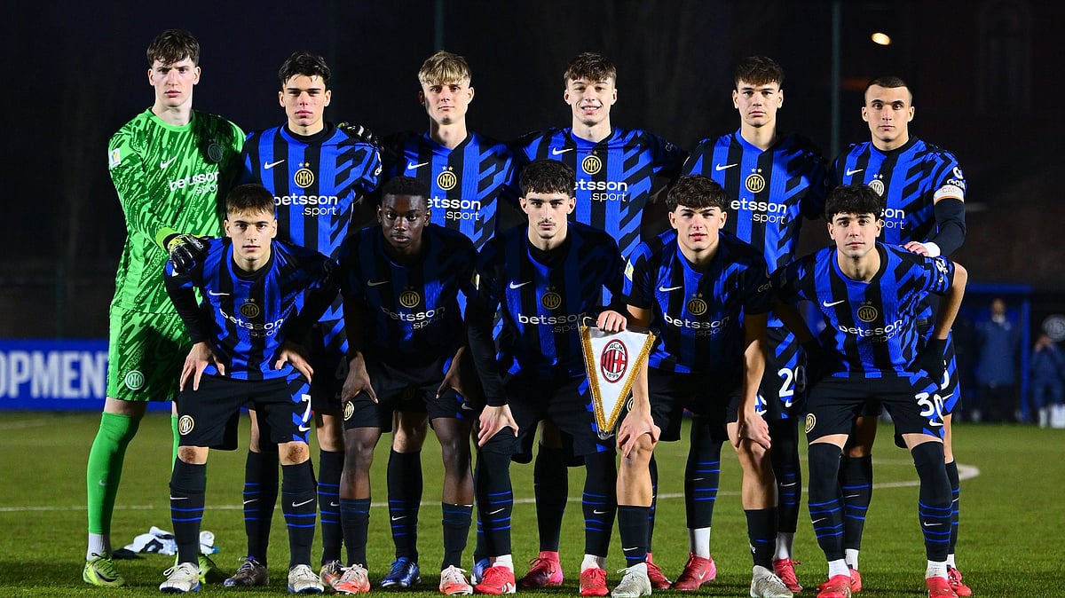 X | Inter  : Inter Milan team. 