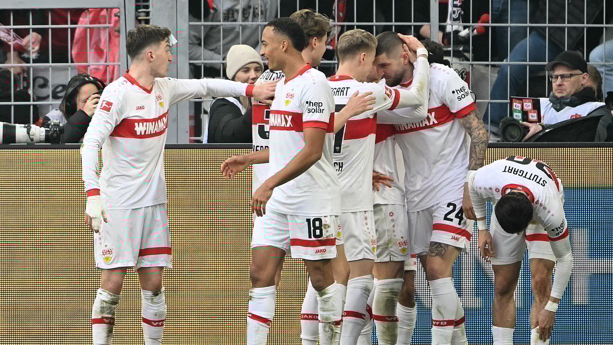 Stuttgart's players celebrate Jeff Chabot's goal