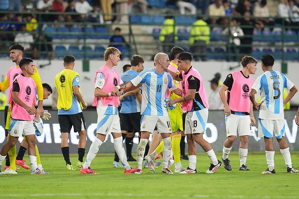 | Photo: AP/Ariana Cubillos : Uruguay Argentina Soccer South American U20