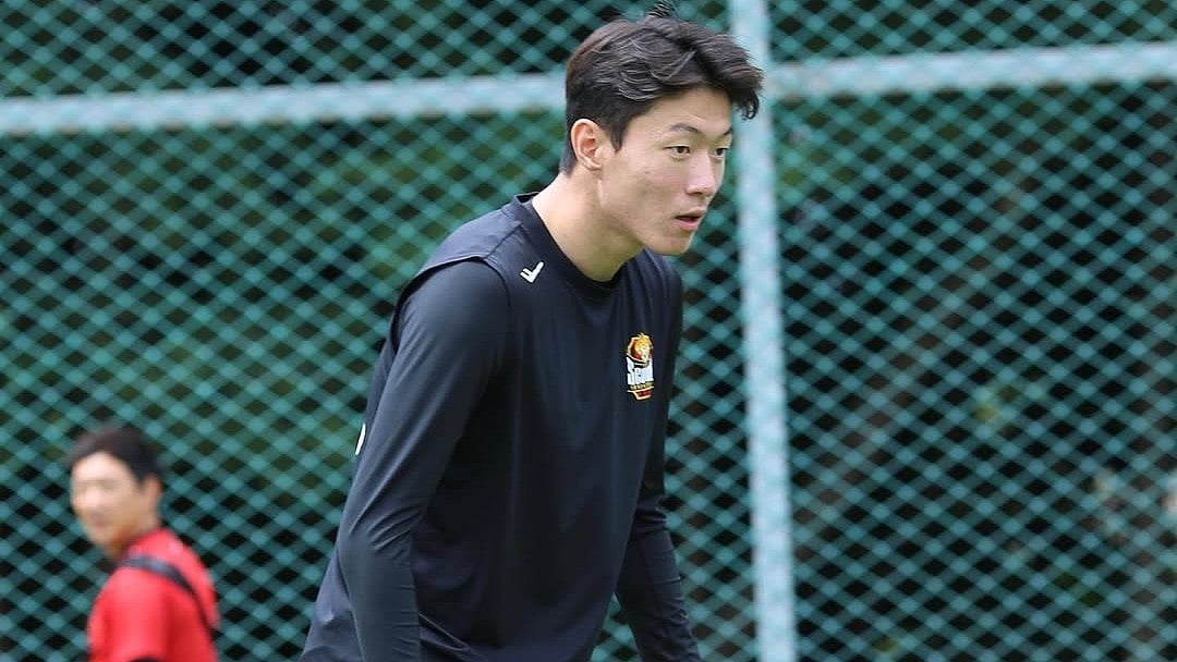 Instagram/Hwang Ui Jo Official : File photo of South Korean footballer Hwang Ui-jo training.