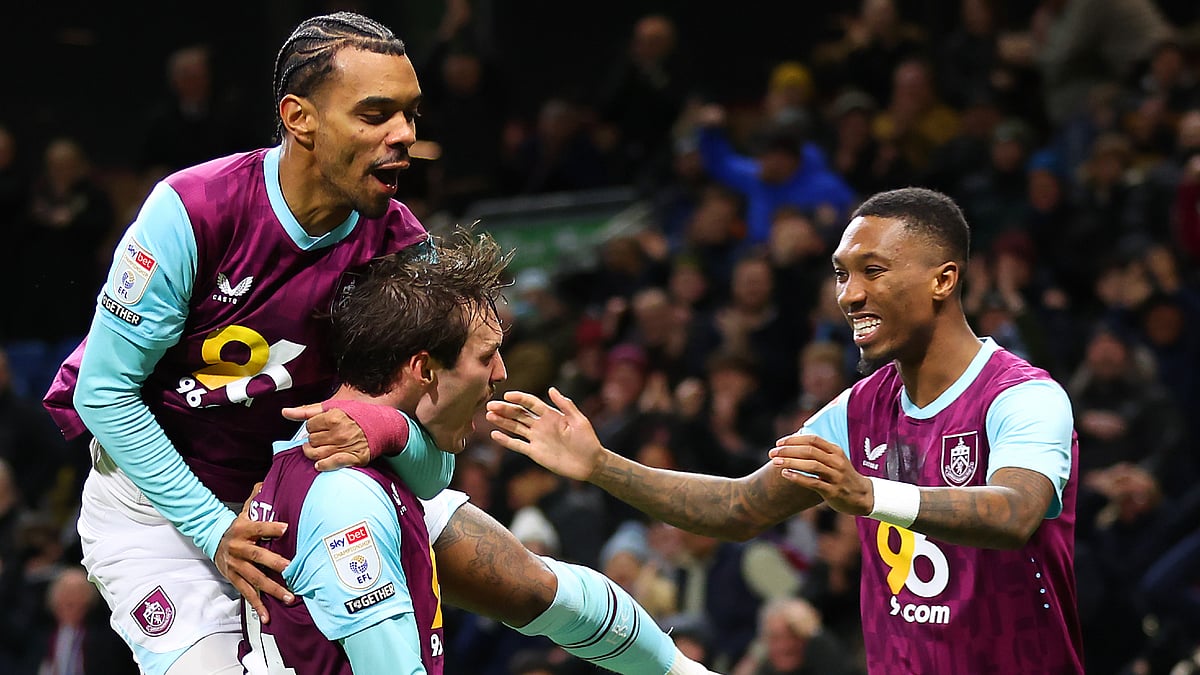 Burnley's players celebrate Connor Roberts' goal