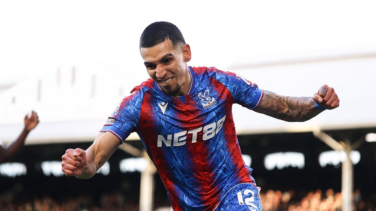 Daniel Munoz scored for Crystal Palace at Fulham.