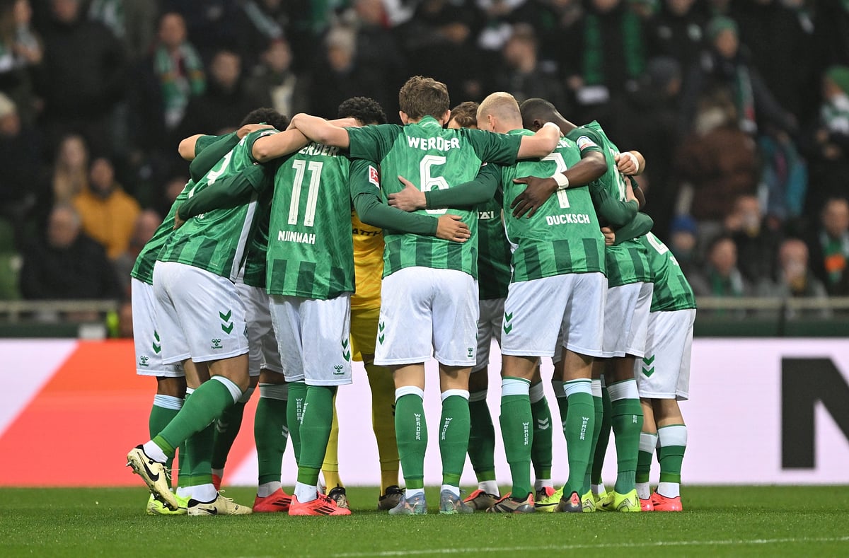 X | SV Werder Bremen : SV Werder Bremen. 