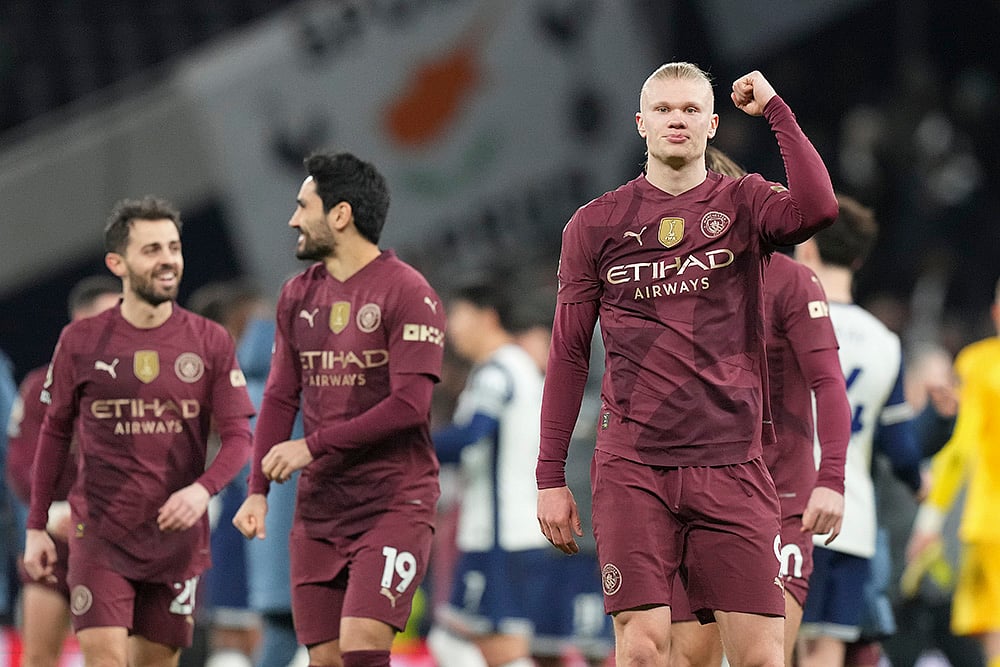 | Photo: AP/Frank Augstein : EPL 2024-25: Manchester City's Erling Haaland salutes fans