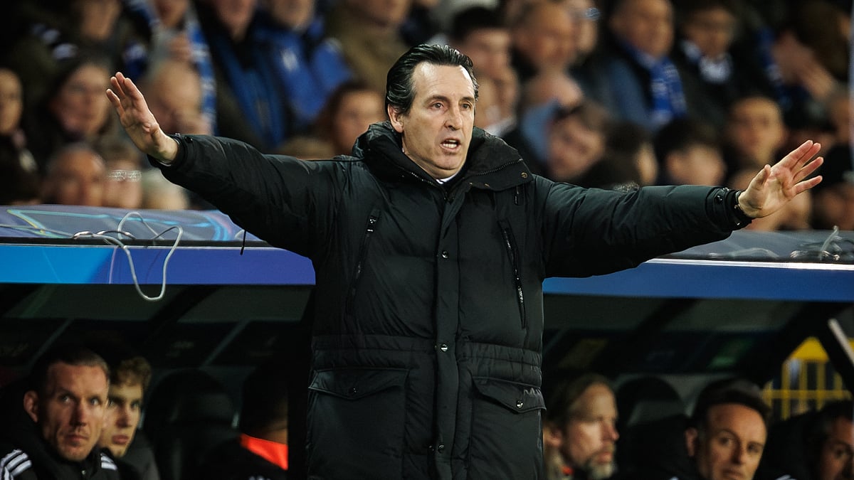 Unai Emery during Aston Villa's 3-1 win over Club Brugge