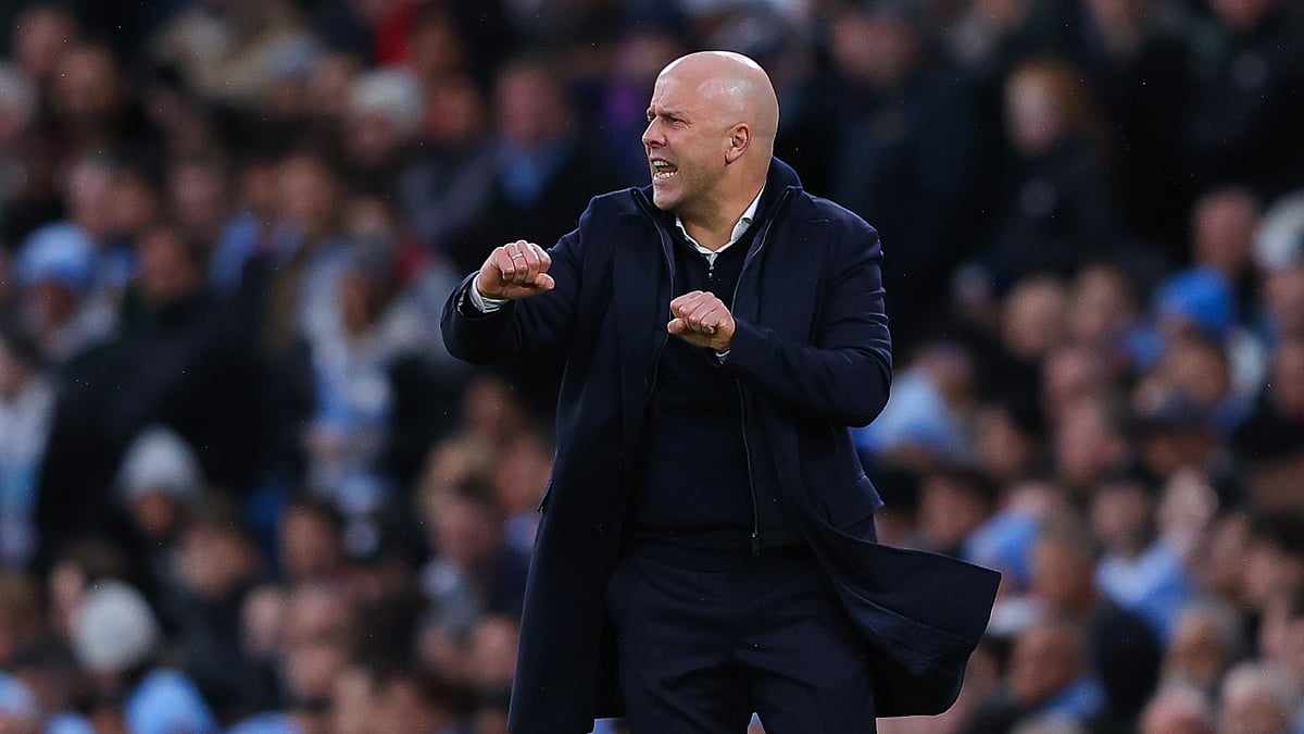 Liverpool manager Arne Slot