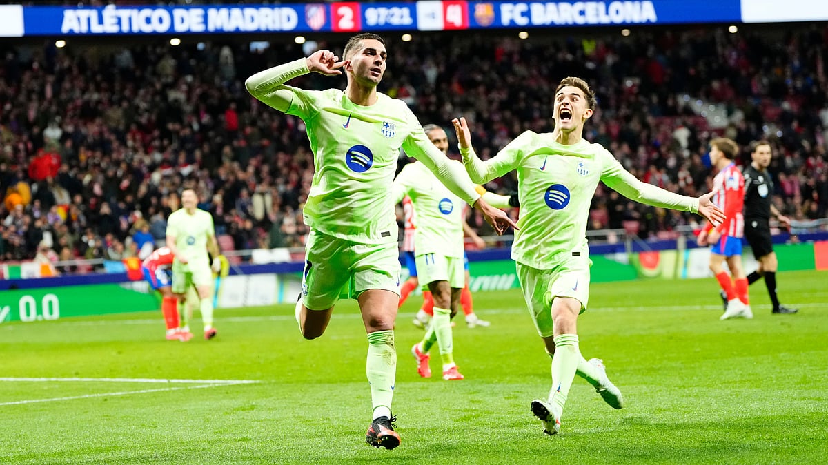 Ferran Torres celebrates his goal against Atletico Madrid
