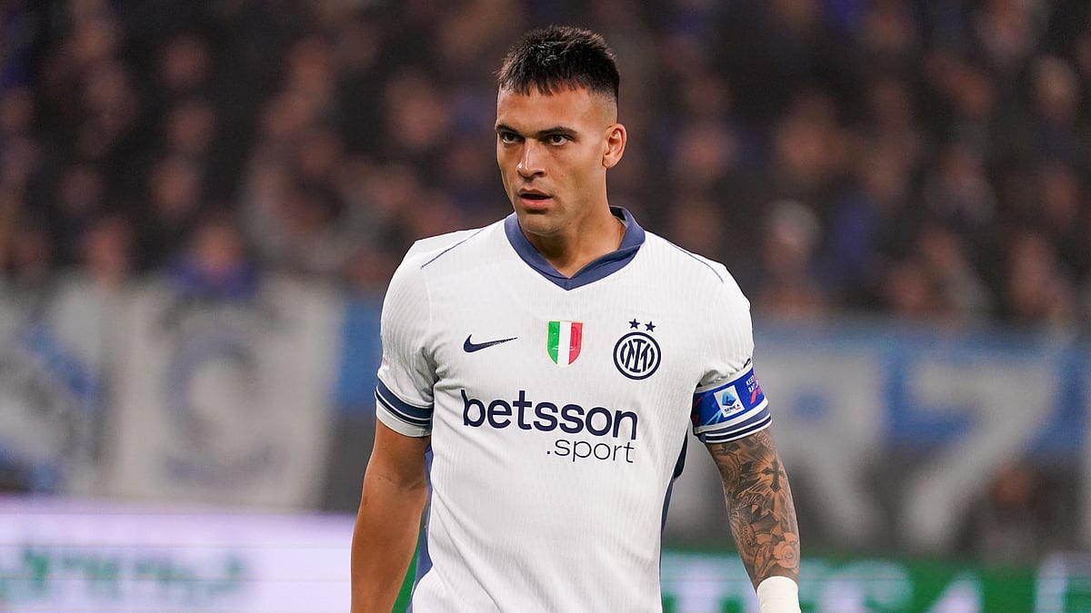 File : Lautaro Martinez was injured in the first leg against Barca.