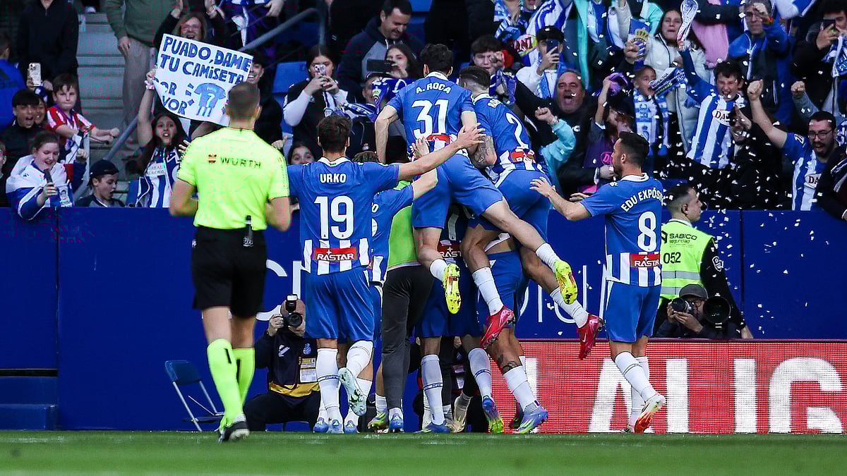 Espanyol celebrate equaliser against Atletico Madrid