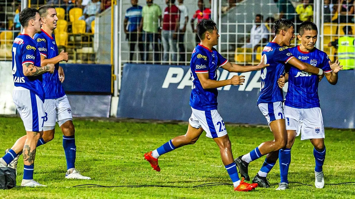 FDSL/ISL : ISL: Sunil Chhetri (far right) celebrates the goal after scoring the goal late on against FC Goa.