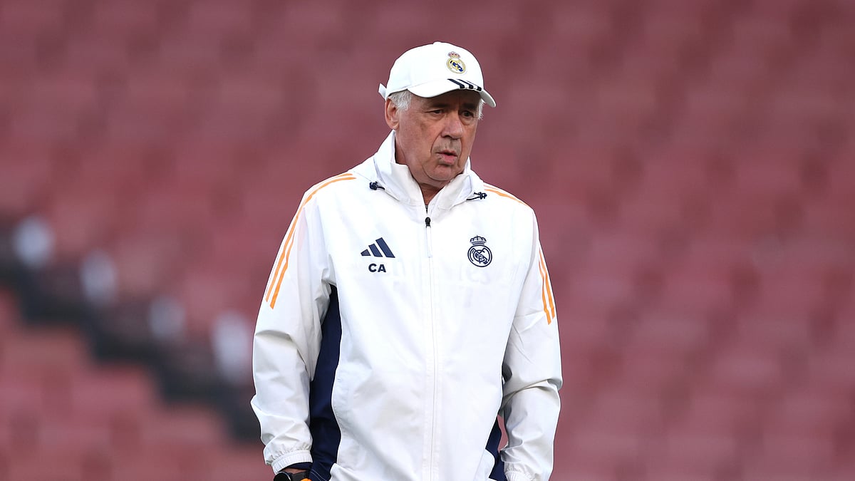 Carlo Ancelotti in Real Madrid training.