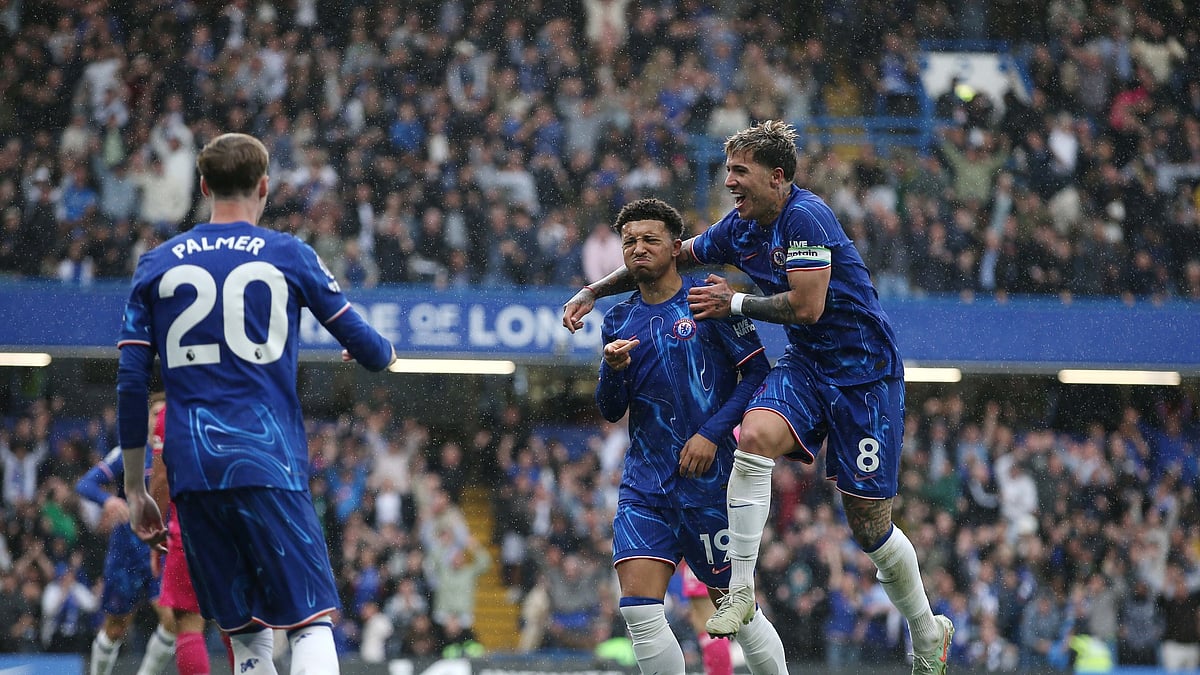File : Jadon Sancho celebrates his equaliser for Chelsea against Ipswich Town in the English Premier League.