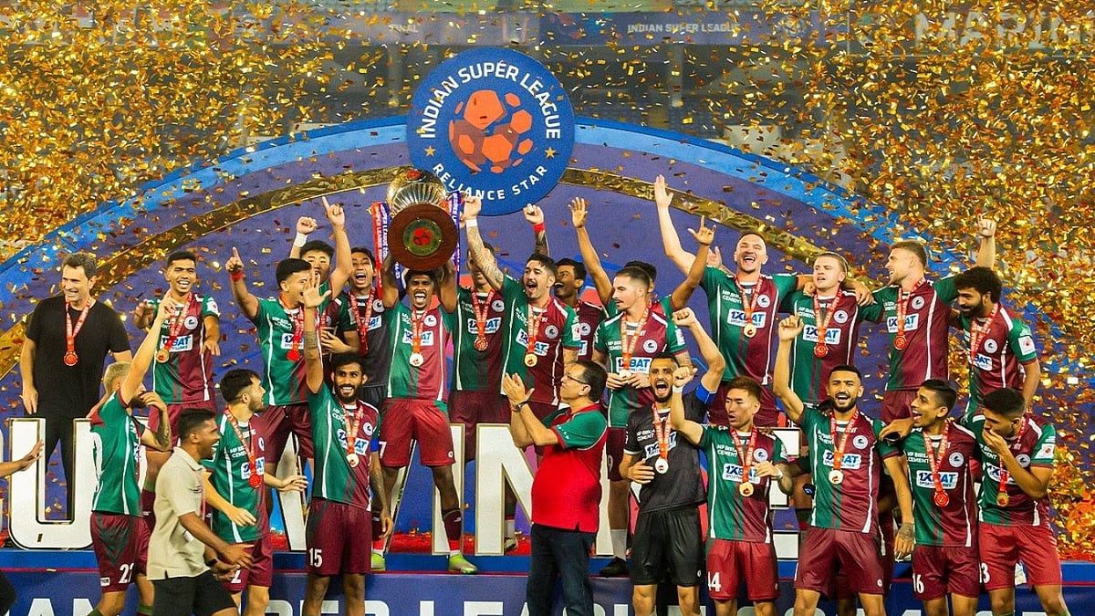 Photo: X | Mohun Bagan Super Giant : Mohun Bagan Super Giant players celebrating after winning ISL Cup in Kolkata.