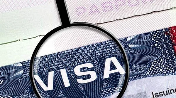 | Photo: Representative Image : Foreign Affairs Adviser M Touhid Hossain told a media briefing at his office that Bangladesh has also sought reversal of a recently imposed visa bond requirement by the United States.
