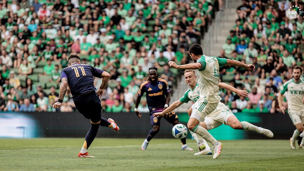 | Photo: X / LAGalaxy : LA Galaxy's Gabriel Pec plays against Austin FC in MLS 2025 Regular Season.