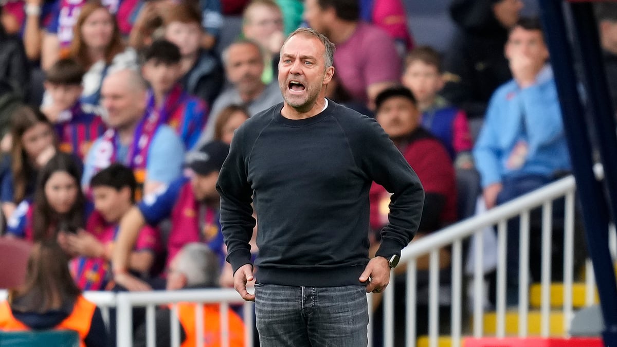 Hansi Flick during Barcelona's win over Celta Vigo