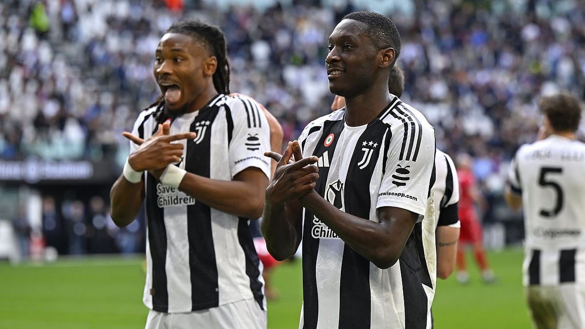 Thuram and Kolo Muani celebrate Juventus' second goal