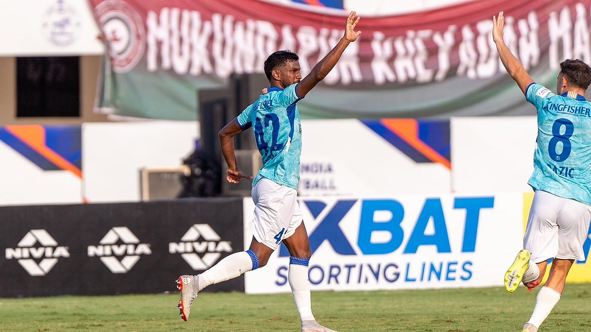 | Photo: X / IndianFootball : FC Goa's Brison Fernandes celebrates with Dejan Drazic after scoring against Mohun Bagan in Kalinga Super Cup 2025.