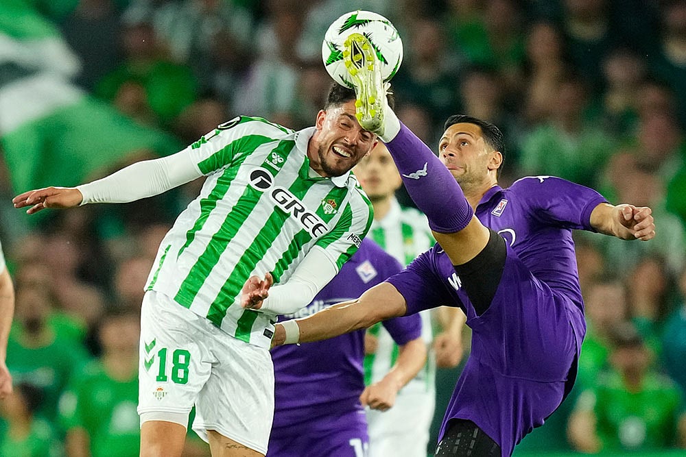 | Photo: AP/Jose Breton : Conference League: Real Betis vs Fiorentina