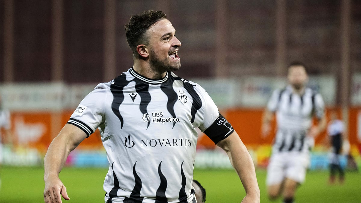 (Samuel Golay/Keystone via AP) : Basel's Xherdan Shaqiri celebrates during the Super League soccer match between FC Lugano and FC Basel in Lugano, Saturday, Mai 10, 2025.
