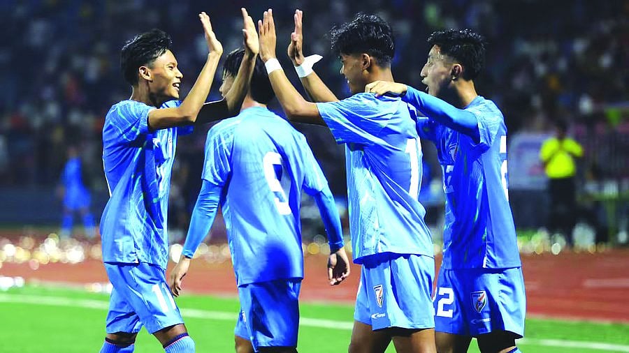 Photo: X | Indian Football Team : India U-19 football team players during a SAFF U-19 Championships 2025 match.
