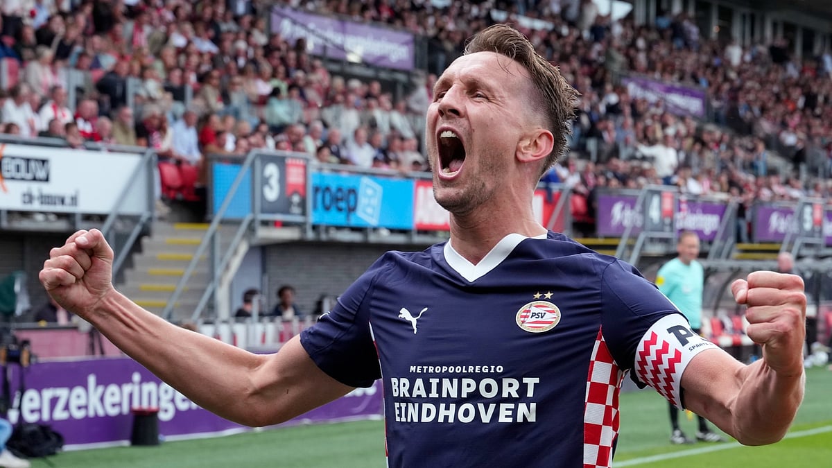File : Luuk de Jong celebrates after scoring Sparta Rotterdam.