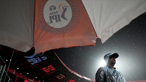 | Photo: AP/Aijaz Rahi : IPL 2026: Chinnaswamy Stadium Staff Under Scanner In Black Market Ticket Racket