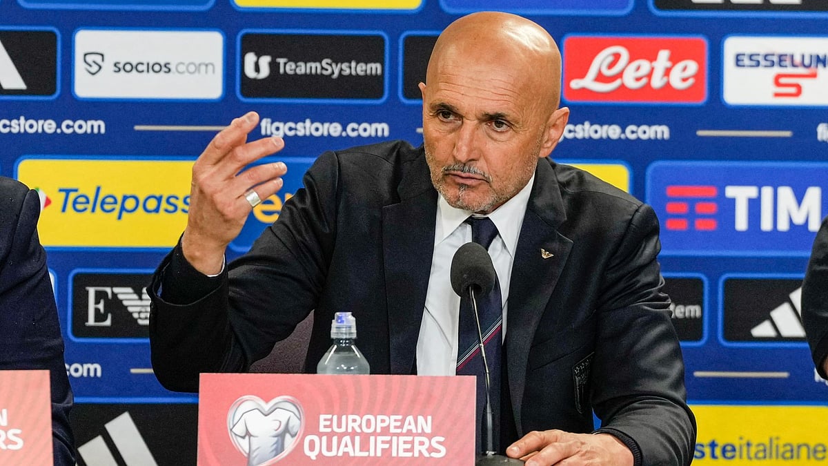 Spalletti addresses the media after Italy's defeat to Norway