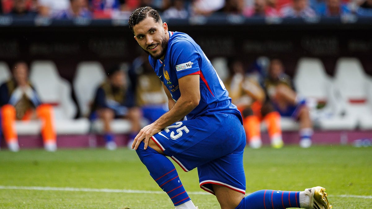 Rayan Cherki in action for France