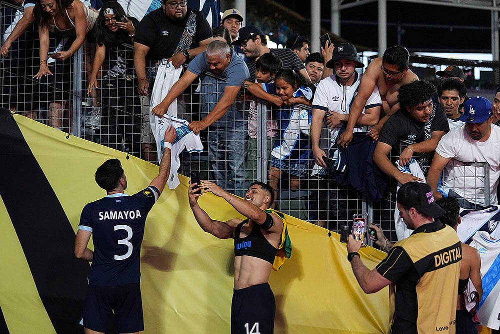 | Photo: AP/Jae C. Hong : CONCACAF Gold Cup: Jamaica vs Guatemala