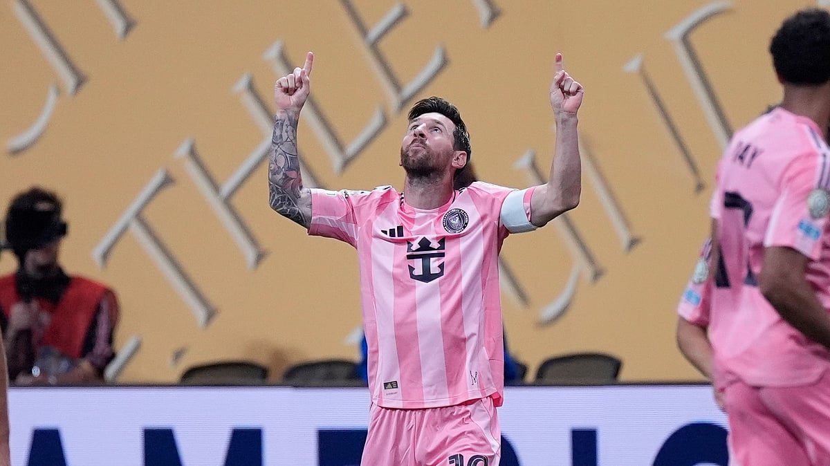 (AP Photo/Mike Stewart) : Inter Miami's Lionel Messi reacts after scoring during the Club World Cup group A soccer match between Inter Miami and FC Porto in Atlanta, Thursday, June 19, 2025.