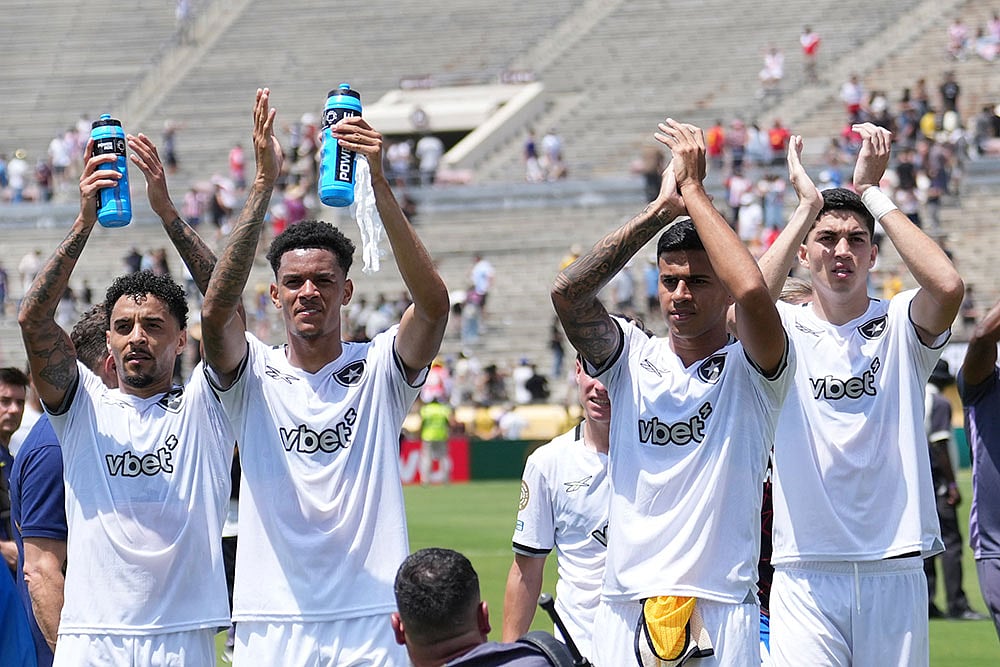 | Photo: AP/Jae Hong : CWC Soccer 2025: Atletico Madrid vs Botafogo