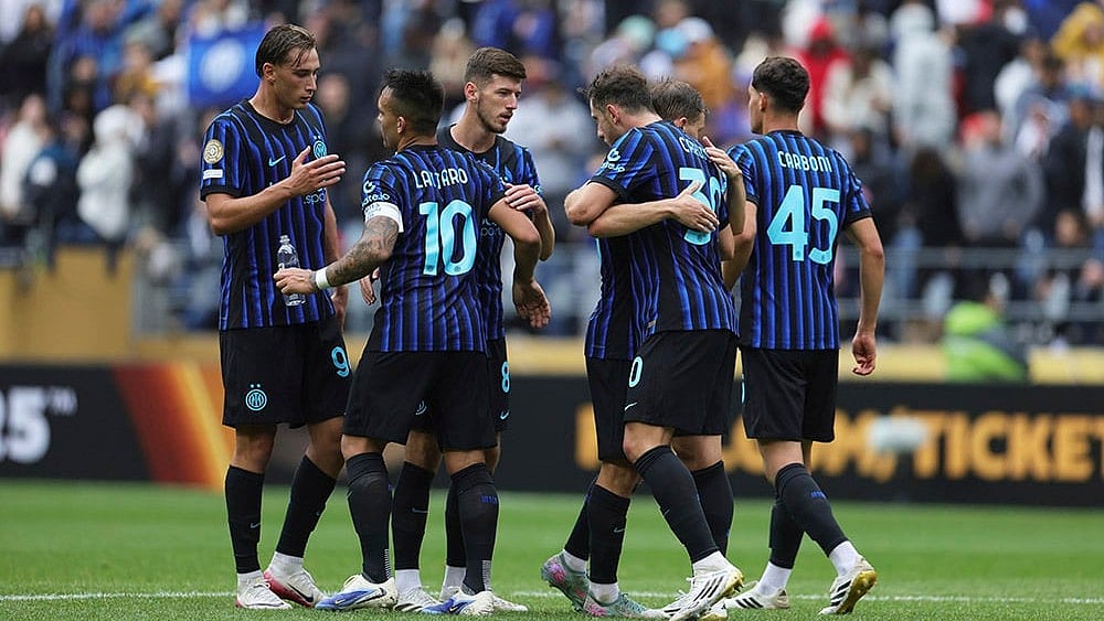 | Photo: AP/Ryan Sun : Inter Mialn vs River Plate, FIFA Club World Cup 2025: Inter players celebrate after scoring against Urawa Red Diamonds.