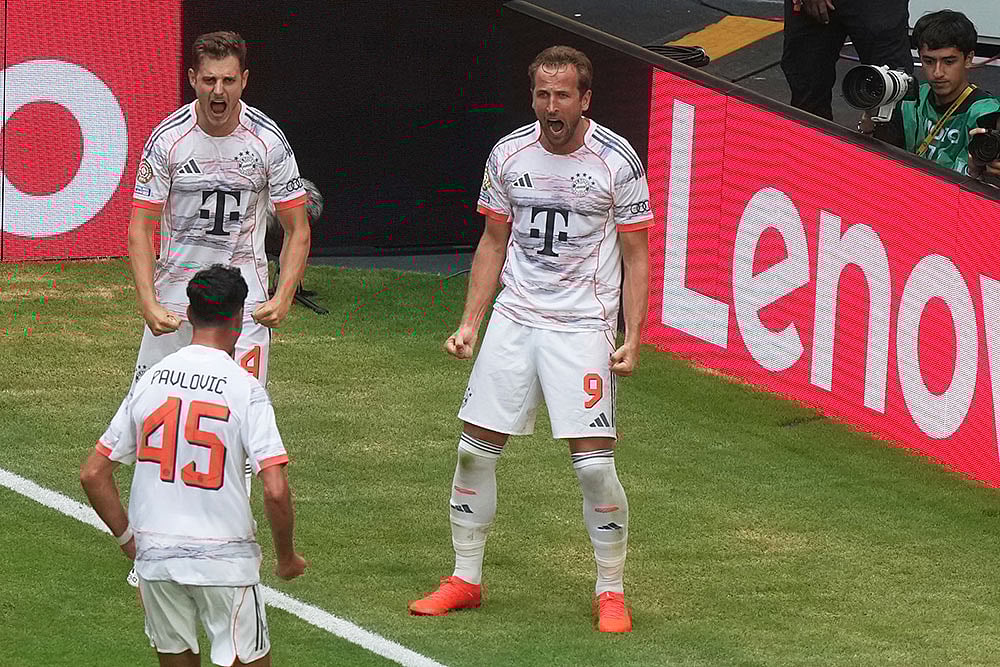 | Photo: AP/Marta Lavandier : CWC Soccer 2025: Flamengo vs Bayern Munich