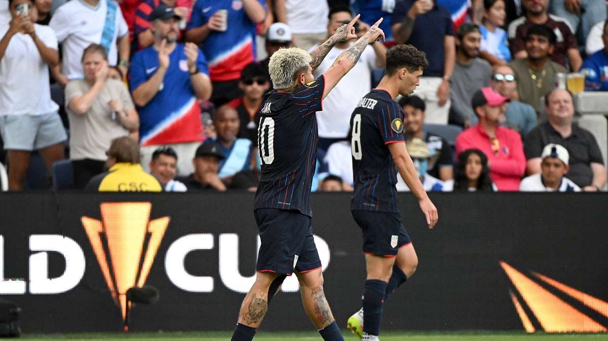  (AP Photo/Connor Hamilton) : United States midfielder Diego Luna (10) reacts after scoring a goal against Guatemala during the first half of a CONCACAF Gold Cup semifinal soccer match, Wednesday, July 2, 2025, in St. Louis.