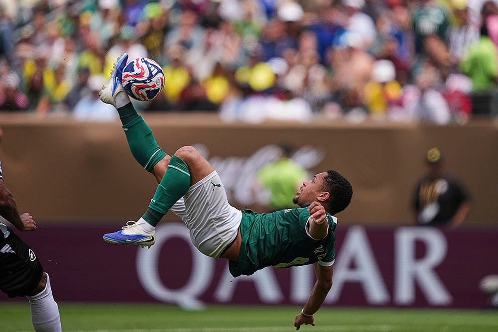 | Photo: AP/Matt Rourke : FIFA Club World Cup round of 16 Best Photos: Palmeiras vs Botafogo