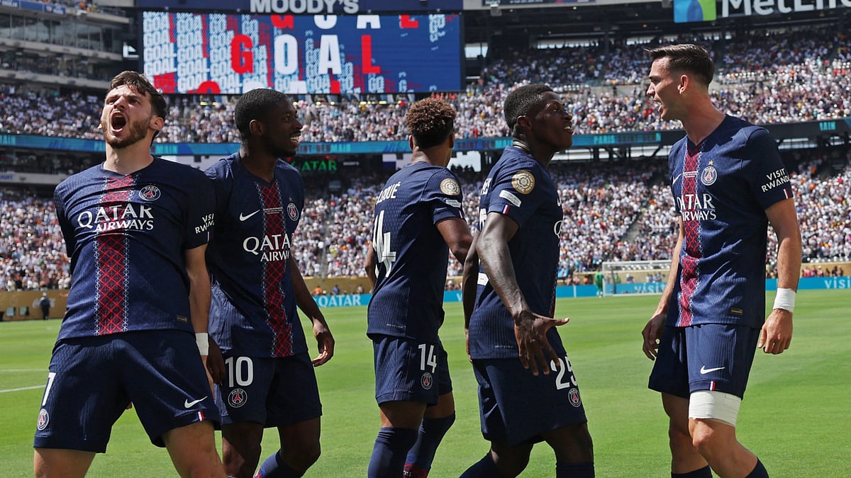 File : PSG vs Real Madrid, FIFA Club World Cup 2025: Paris Saint-Germain players celebrate a goal during their semi-final win.
